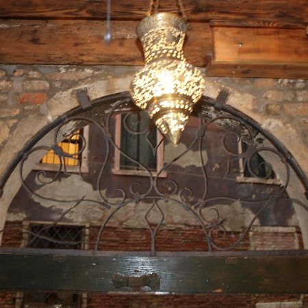 Al Pozzo Dei Scoacamini, 100 M From San Marco, Ground Floor Apartment Venice Ngoại thất bức ảnh