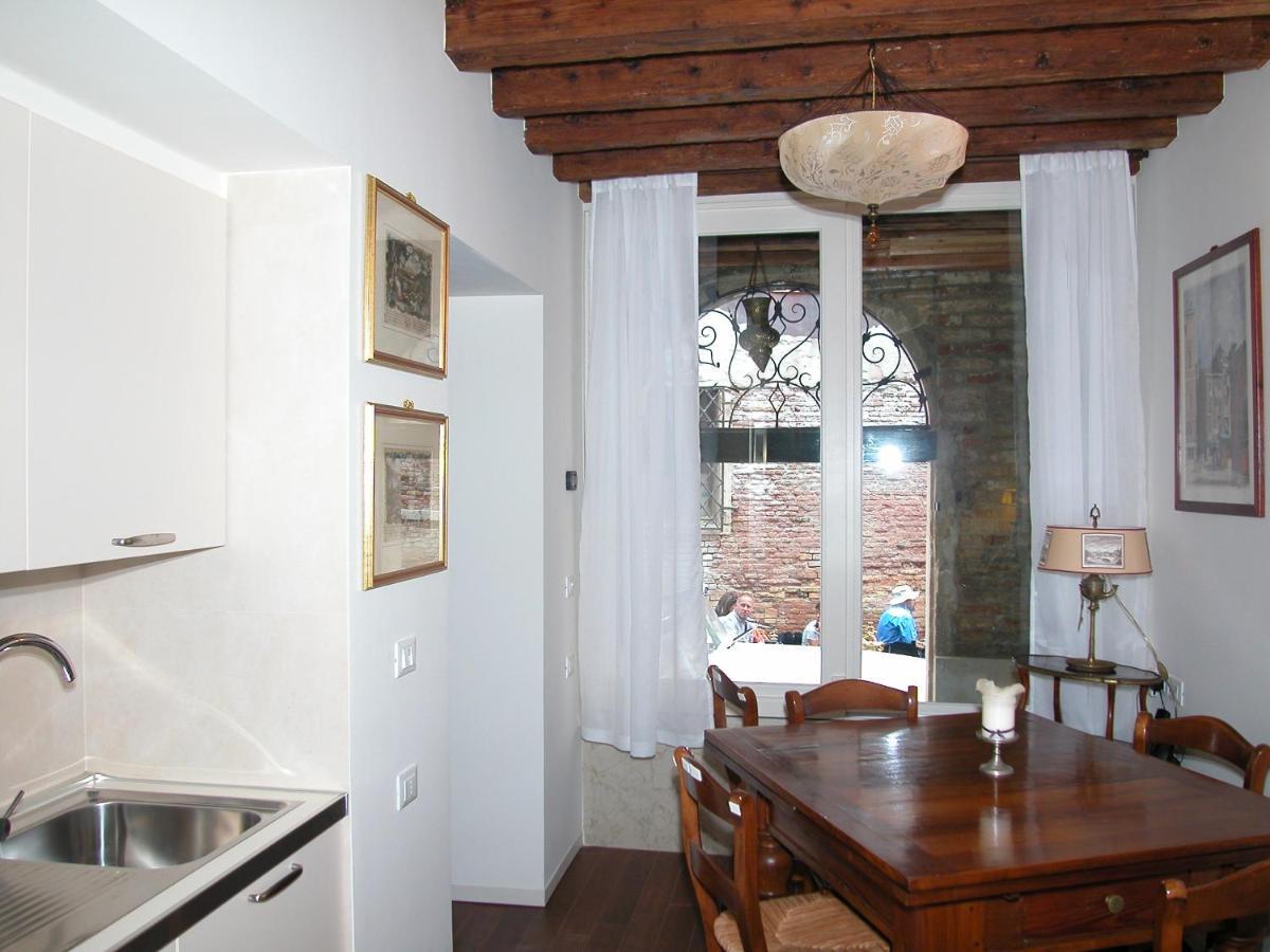 Al Pozzo Dei Scoacamini, 100 M From San Marco, Ground Floor Apartment Venice Ngoại thất bức ảnh