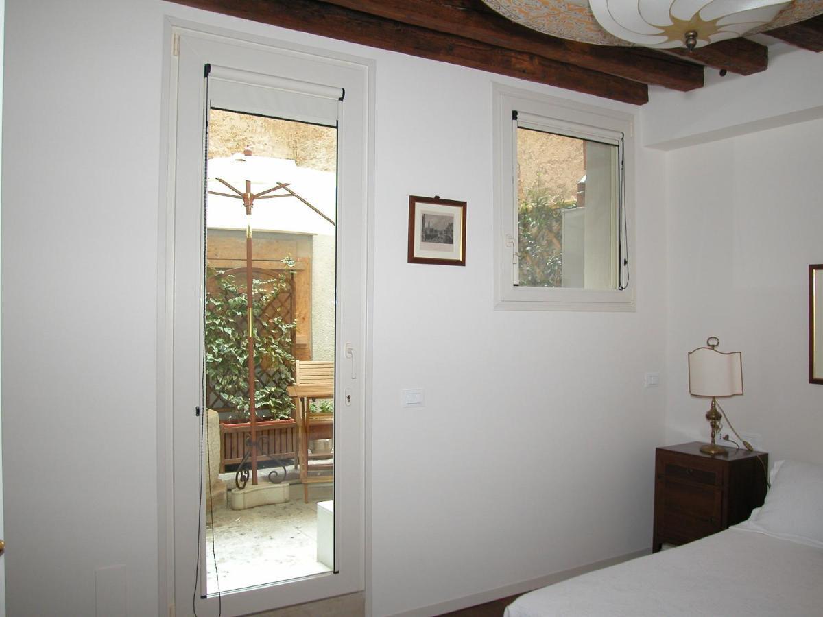 Al Pozzo Dei Scoacamini, 100 M From San Marco, Ground Floor Apartment Venice Ngoại thất bức ảnh